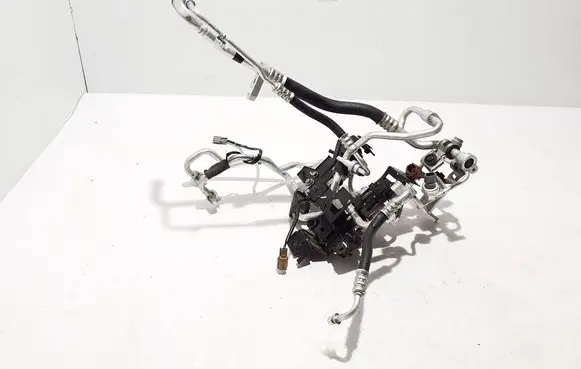 Renault Megane E-Tech Air conditioning (A/C) pipe/hose 924405MS2A
