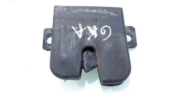 Loading door lock