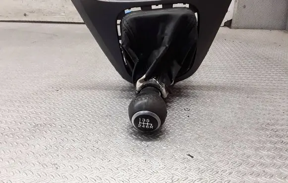Honda CR-V Gear shifter/selector 54000SWWG02