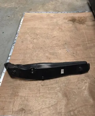 Mercedes-Benz E AMG W213 Fender end trim A2138890400 1213456