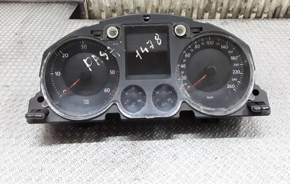 Volkswagen PASSAT B6 Speedometer (instrument cluster) A2C53145550