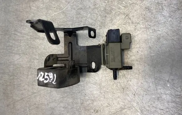 KIA Ceed Turbo solenoid valve 351202A400