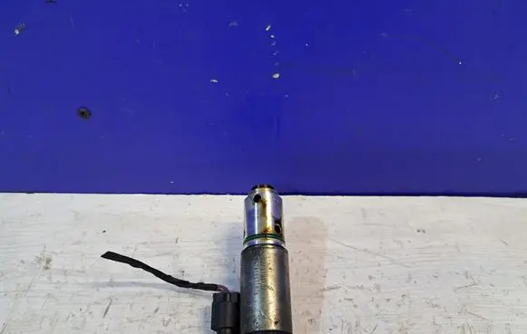 Volvo S80 Turbo solenoid valve C271301502