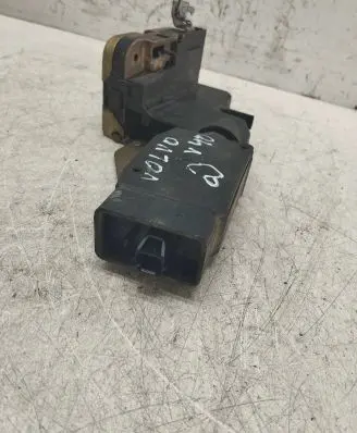 Volvo S40, V40 Coupe door lock (next to the handle) 