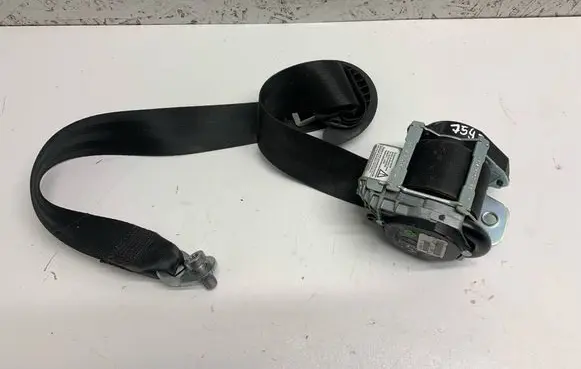 Volkswagen Golf VI Front seatbelt 1K4857706BH