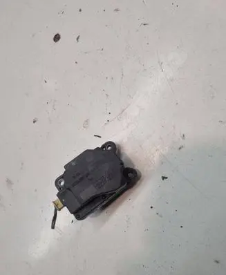 Volvo C30 Air flap motor/actuator 4N5H19E616 6652A 061205