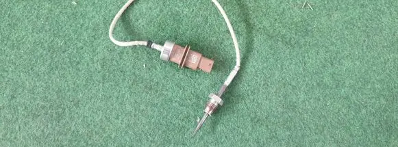 Audi A4 S4 B9 8W Exhaust gas temperature sensor 8W0919529P
