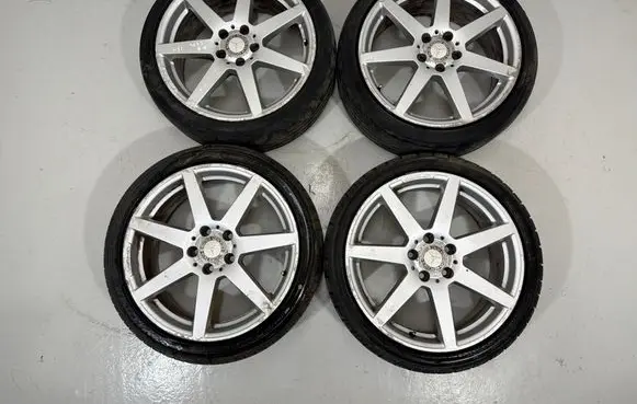Mercedes-Benz C W204 R18 alloy rim A2044019902 A2044019802
