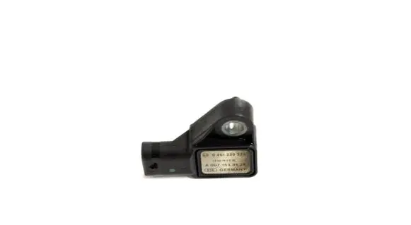 Mercedes-Benz E W211 Air pressure sensor A0071533128
