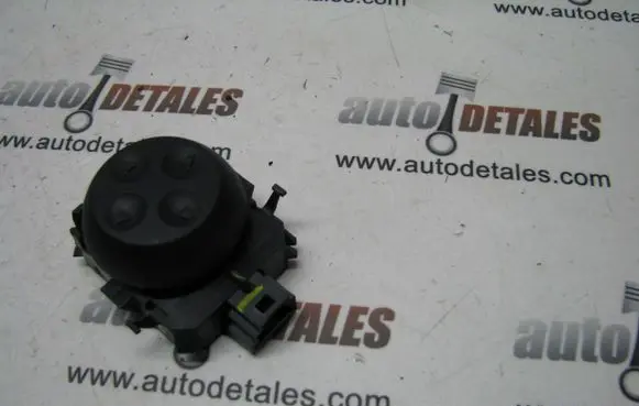 Mercedes-Benz GL X164 Seat control switch A2048702558