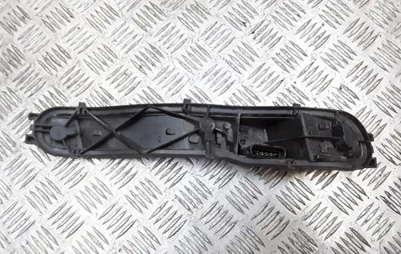 Smart ForFour I Tail light bulb cover holder 27968016