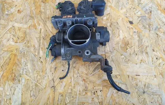 Fiat Punto (188) Throttle valve