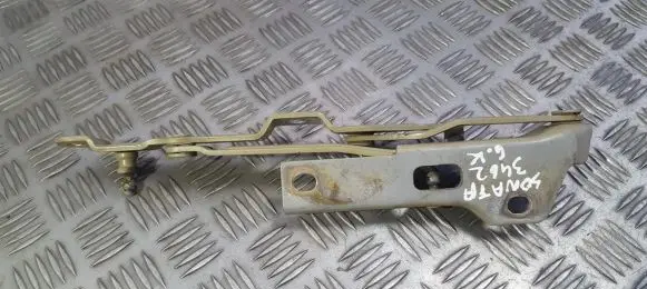 Hyundai Sonata Tailgate/trunk/boot hinge