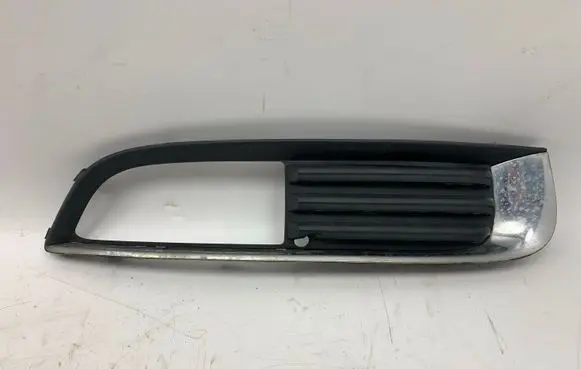 Opel Insignia A Front bumper lower grill 551004542 13238370