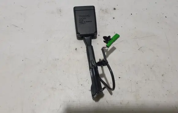 Volvo XC40 Front seatbelt buckle 31462805