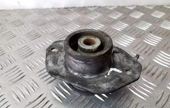 Opel Vivaro Gearbox mount 91167992