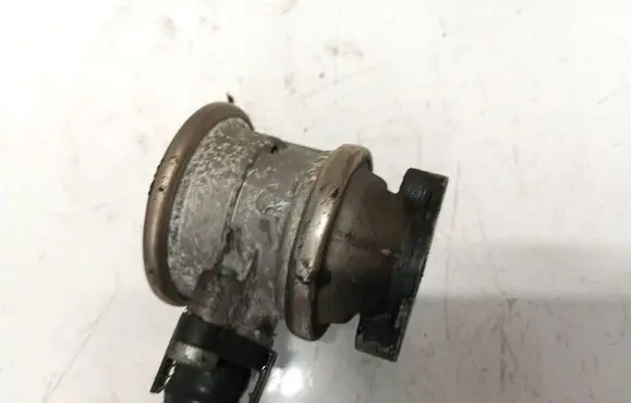 Audi A6 S6 C6 4F EGR valve 06e131101c 72277838