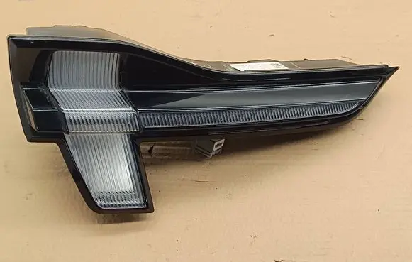 Ford Mach-E I Tailgate rear/tail lights LJ8B13A603AD 047908 00222158070000