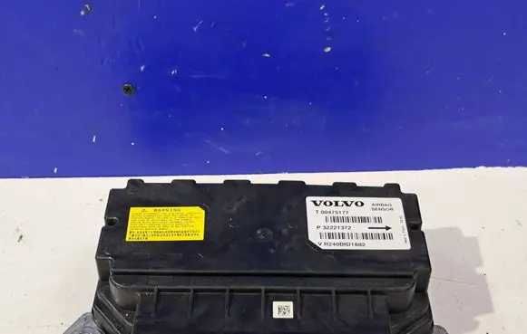 Volvo S90, V90 Airbag control unit/module 32221372 31681216
