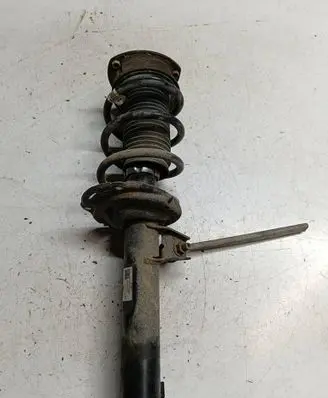 Audi Q2 - Front shock absorber/damper 5Q0413031GN 5Q0413031