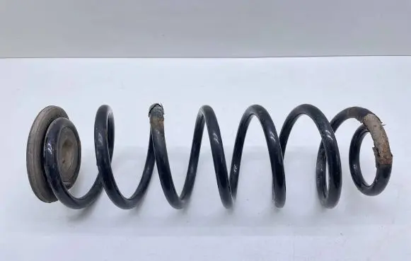 Volkswagen Golf VI Rear coil spring 1K0512149B