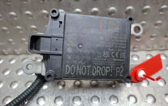 Renault Arkana Distronic sensor radar S26282252 284477346R