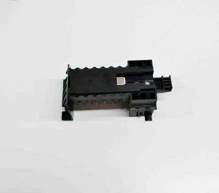 Mercedes-Benz E A207 Current control relay A2045400150