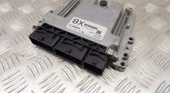 Nissan X-Trail T32 Engine control unit/module 23710HX44A 0281032229