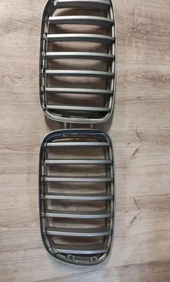 BMW X3 F25 Front bumper upper radiator grill 5111