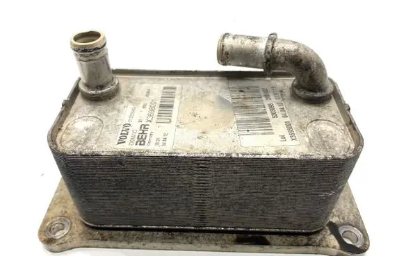 Volvo S80 Engine oil radiator 31325045