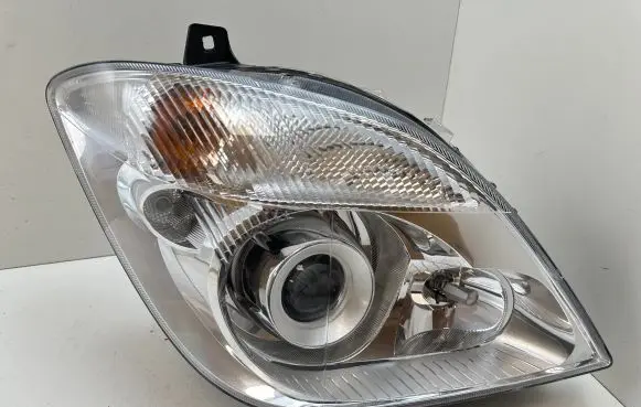Mercedes-Benz Sprinter W906 Headlight/headlamp 4401160R 5DV00900000