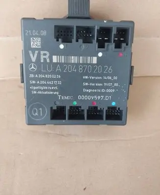 Mercedes-Benz C W204 Door control unit/module A2048702026 A2048200226 A2044421732