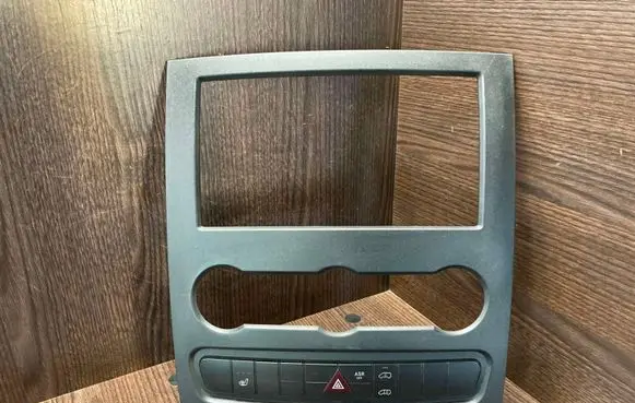 Mercedes-Benz Sprinter W906 Radio/GPS head unit trim 9068701410 9066800017 9064420023