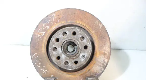 Volkswagen PASSAT B6 Front wheel hub spindle knuckle