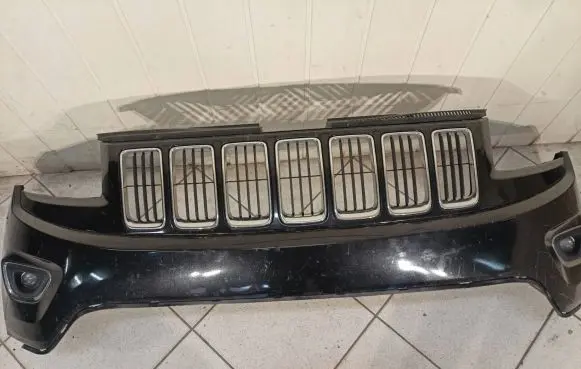 Jeep Grand Cherokee Front bumper