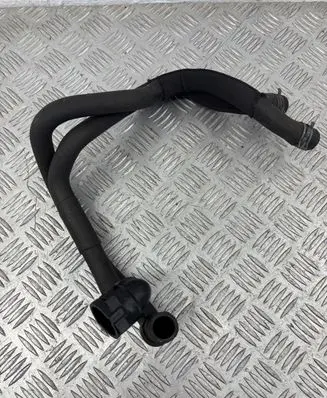 Volkswagen PASSAT B7 Brake vacuum hose/pipe 2225081