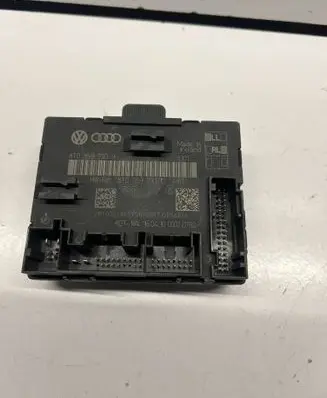 Audi A5 8T 8F Door control unit/module 8T0959793J