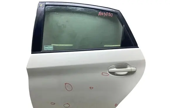 Toyota Prius (XW30) Rear door 123456