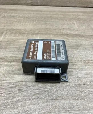 Audi A4 S4 B5 8D Airbag control unit/module 8A0959655B 0285001037