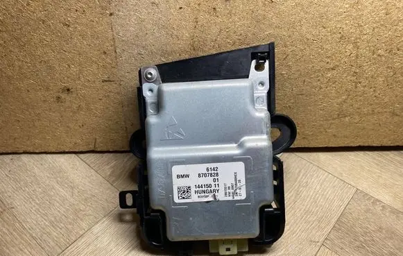 BMW 5 G30 G31 G38 Battery control module 8707828 61428707828