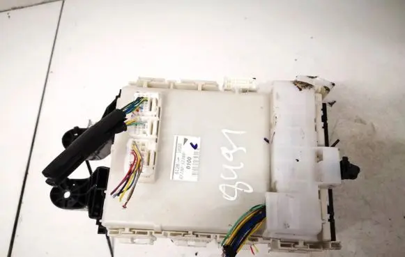 Toyota Corolla E140 E150 Fuse box set 8273012380 82730-12380