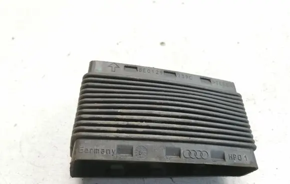 Audi A4 S4 B7 8E 8H Air intake duct part 8e0129739c