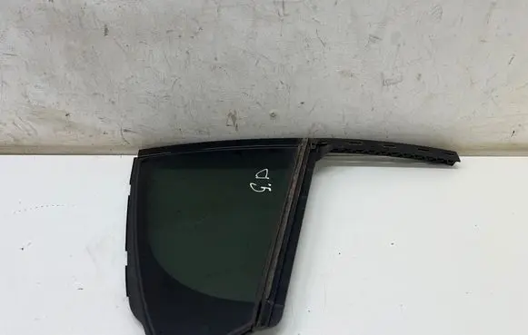 Jaguar I-Pace Rear vent window glass J9D325828AB