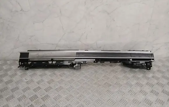 Dashboard side air vent grill/cover trim
