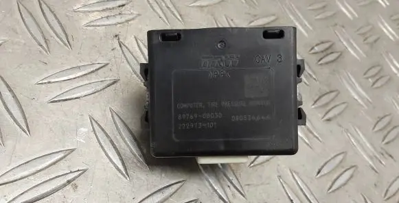 Toyota Sienna XL30 III Tire pressure control unit 8976908030