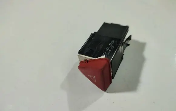Audi A4 S4 B5 8D Hazard light switch 1K0953509A