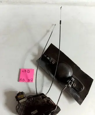 Mazda 3 I Front door lock 1452169 14521701