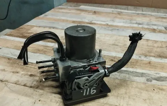 Audi A6 S6 C6 4F ABS Pump 4F0910517AC 4F0614517T