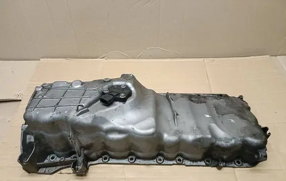 BMW 5 F10 F11 Oil sump 7823204 46000DF 67698410