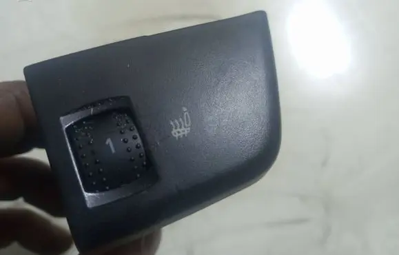 Volkswagen New Beetle Seat heating switch 1C0963564B